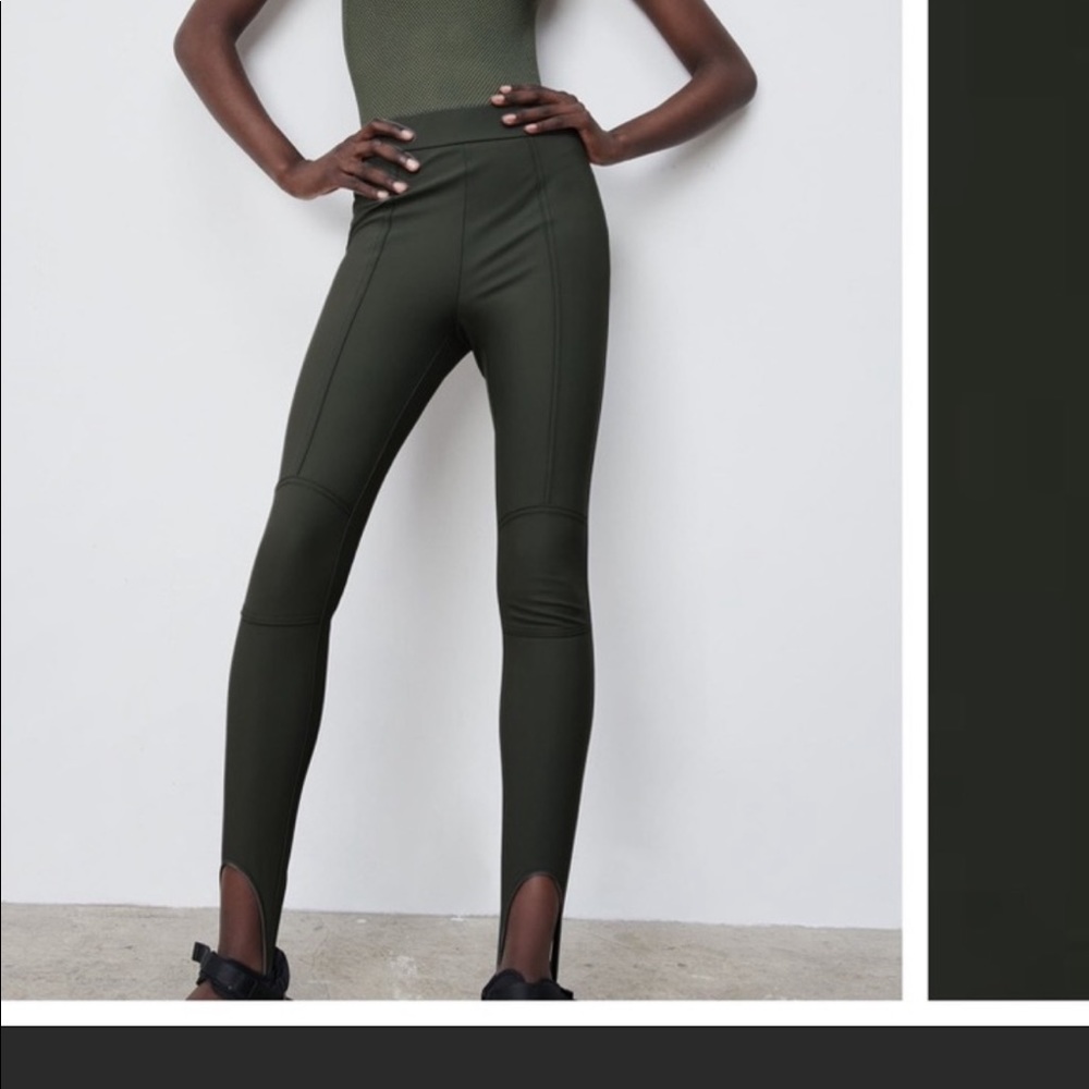 NWT Zara stirrup leggings